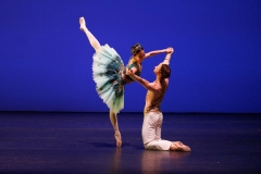 Daniil-Simkin-and-Shiori-Kase-performing-an-extract-of-Le-Corsaire C-Ryan-Browne